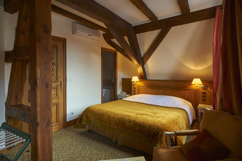 Relais & Chateaux La Maison Des Tetes Colmar Exterior foto