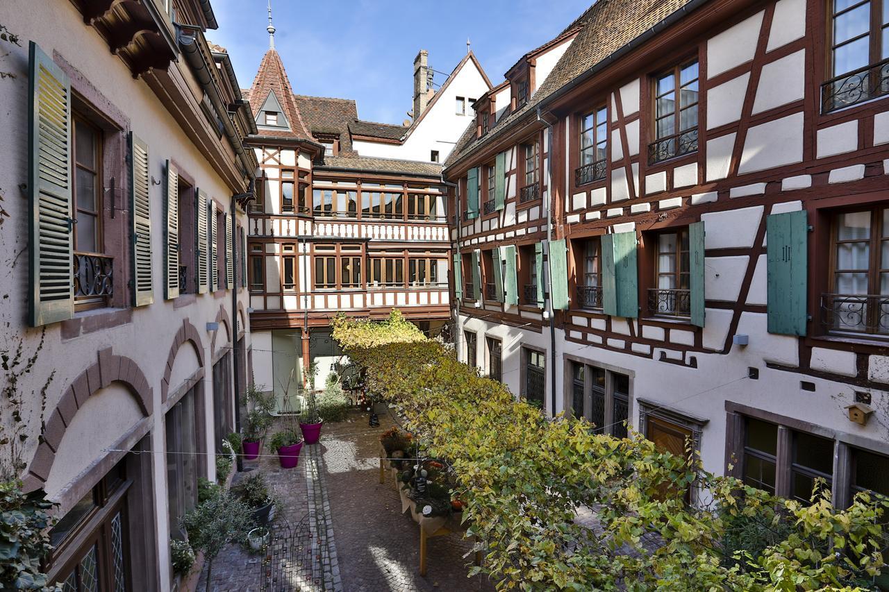 Relais & Chateaux La Maison Des Tetes Colmar Exterior foto